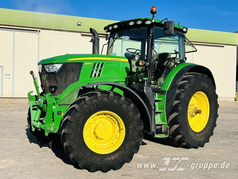 John Deere 6195R - Tractor: foto 1 John Deere 6195R - Tractor: foto 1