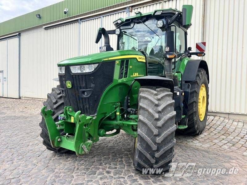 John Deere 7R 310 - Tractor: foto 1 John Deere 7R 310 - Tractor: foto 1