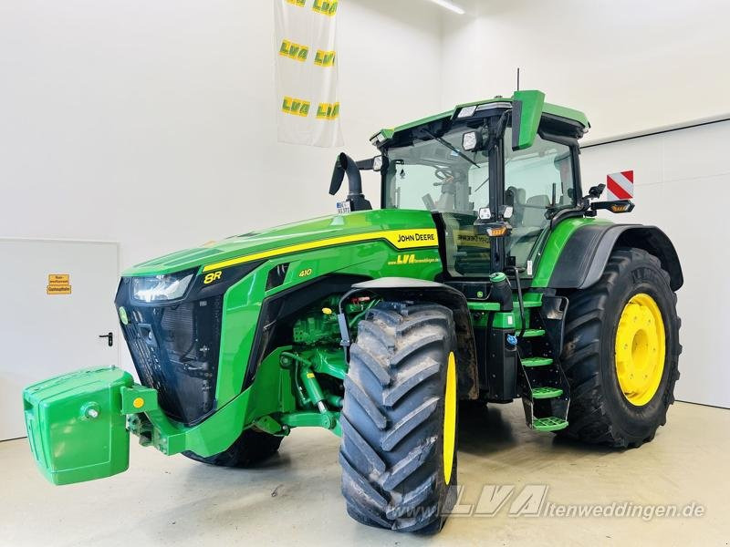 John Deere 8R 410 - Tractor: foto 2 John Deere 8R 410 - Tractor: foto 2