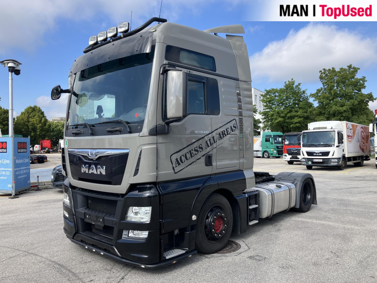 MAN TGX 18.440 LLS-ULTRA-XXL-NAVI-STDKLIMA-INTARDER - Cabeza tractora: foto 1 MAN TGX 18.440 LLS-ULTRA-XXL-NAVI-STDKLIMA-INTARDER - Cabeza tractora: foto 1