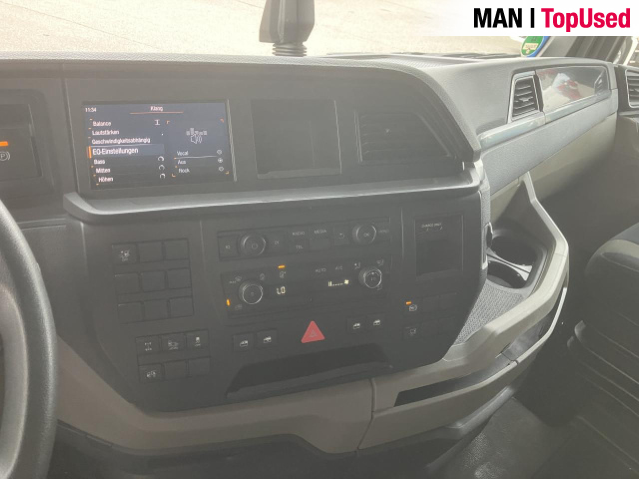MAN TGX 18.470 4x2 BL SA - Cabeza tractora: foto 4 MAN TGX 18.470 4x2 BL SA - Cabeza tractora: foto 4