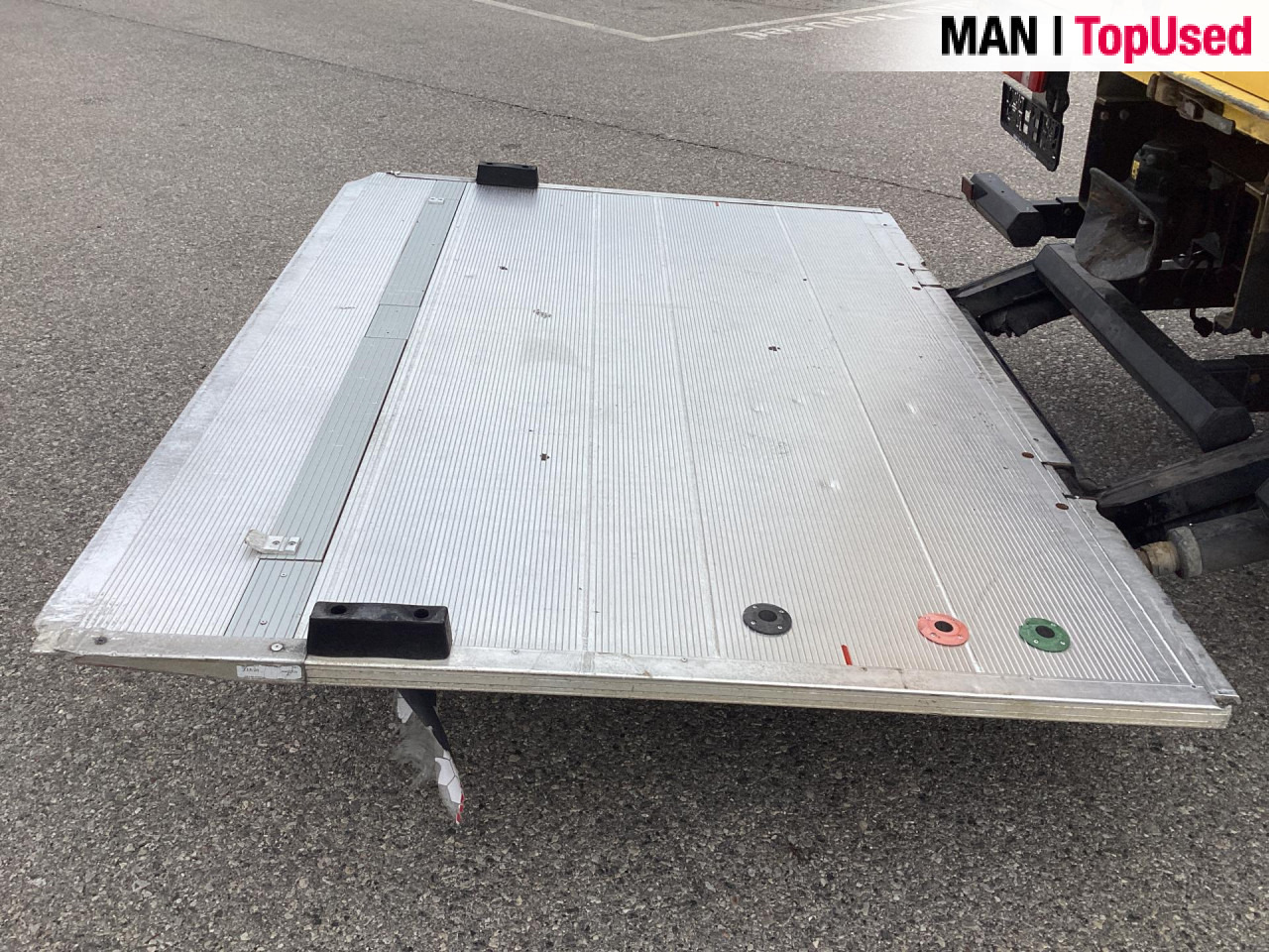 MAN TGM 18.290 4X2 LL - Camión caja cerrada: foto 4 MAN TGM 18.290 4X2 LL - Camión caja cerrada: foto 4