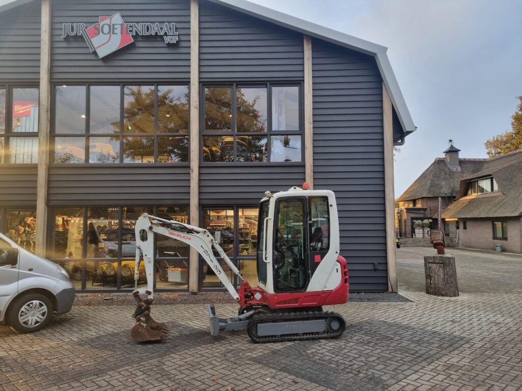 TAKEUCHI TB216 minidigger - Miniexcavadora: foto 1 TAKEUCHI TB216 minidigger - Miniexcavadora: foto 1