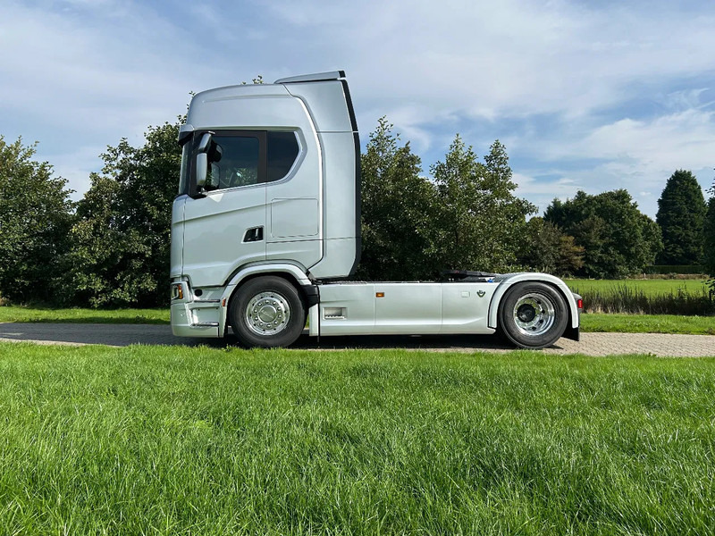 Scania 660S V8 NGS | 4x2 NB | 4 BALON SUSPENSION | RETARDER | FULL-AIR | PTO PREP. | PARK-COOLER | - Cabeza tractora: foto 2 Scania 660S V8 NGS | 4x2 NB | 4 BALON SUSPENSION | RETARDER | FULL-AIR | PTO PREP. | PARK-COOLER | - Cabeza tractora: foto 2