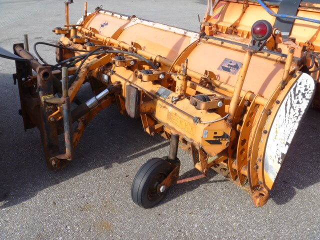 Unimog Schneepflug - Schneeschild Pietsch EK325 - Cuchilla quitanieves: foto 3 Unimog Schneepflug - Schneeschild Pietsch EK325 - Cuchilla quitanieves: foto 3