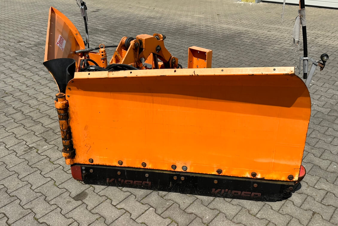 Unimog Schneepflug - Vario Rasco VERTUS 3.2 GB2X3 - Cuchilla quitanieves: foto 2 Unimog Schneepflug - Vario Rasco VERTUS 3.2 GB2X3 - Cuchilla quitanieves: foto 2