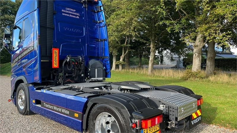 Volvo FH 540 Globetrotter XL, fuld luft affjedring og Al - Cabeza tractora: foto 3 Volvo FH 540 Globetrotter XL, fuld luft affjedring og Al - Cabeza tractora: foto 3