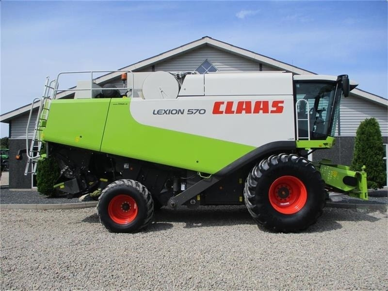 Claas LEXION 570 Klargjort maskine med kun 2066timer og - Cosechadora de granos: foto 2 Claas LEXION 570 Klargjort maskine med kun 2066timer og - Cosechadora de granos: foto 2