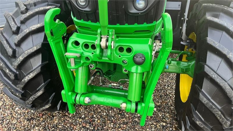 John Deere 6155M KUN 980 timer, med frontlift og evt. GPS - Tractor: foto 4 John Deere 6155M KUN 980 timer, med frontlift og evt. GPS - Tractor: foto 4