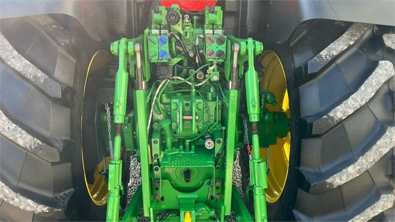 John Deere 6170R AutoPower med frontlift  - Tractor: foto 5 John Deere 6170R AutoPower med frontlift  - Tractor: foto 5