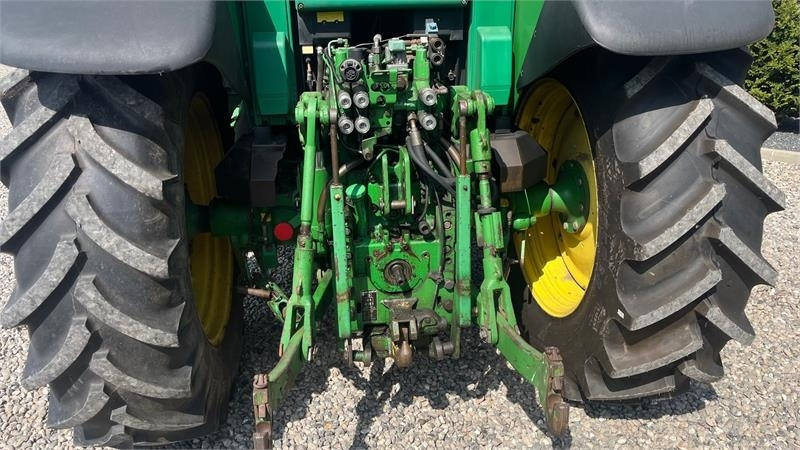 John Deere 6620 AP Med frontlæsser. Skal have lavet gearkasse - Tractor: foto 4 John Deere 6620 AP Med frontlæsser. Skal have lavet gearkasse - Tractor: foto 4