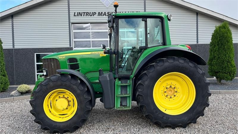 John Deere 6930 AutoPower med frontlift og front PTO - Tractor: foto 1 John Deere 6930 AutoPower med frontlift og front PTO - Tractor: foto 1