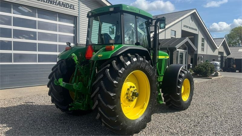 Tractor John Deere 7710 8.1L motor, store hjul og frontlift. En ejere: foto 14