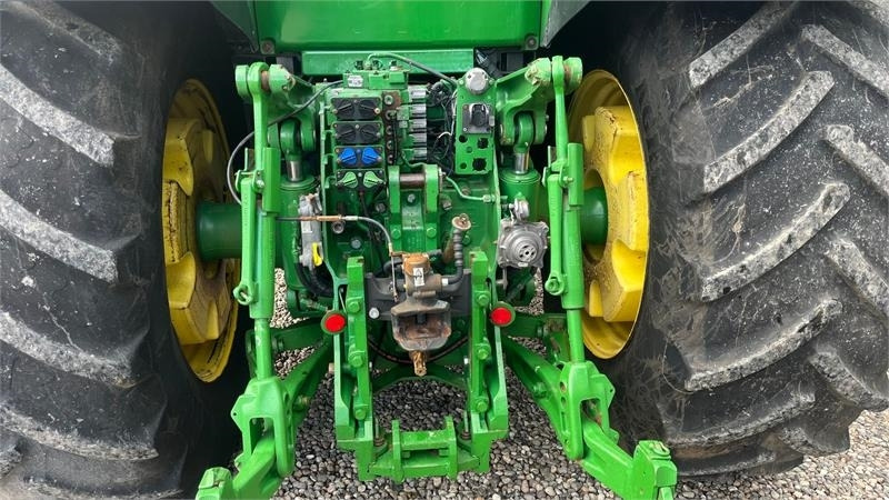 John Deere 8260R  - Tractor: foto 4 John Deere 8260R  - Tractor: foto 4