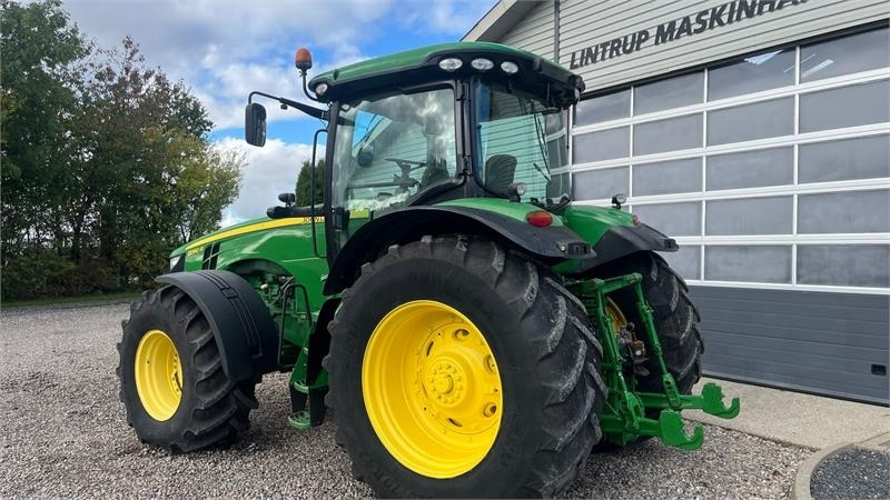 John Deere 8260R  - Tractor: foto 3 John Deere 8260R  - Tractor: foto 3