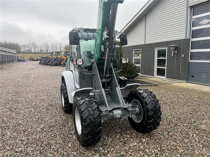 Arrendamiento de Kramer KL25.5T med Teleskoparm, så den har stor rækkevidd  Kramer KL25.5T med Teleskoparm, så den har stor rækkevidd: foto 15