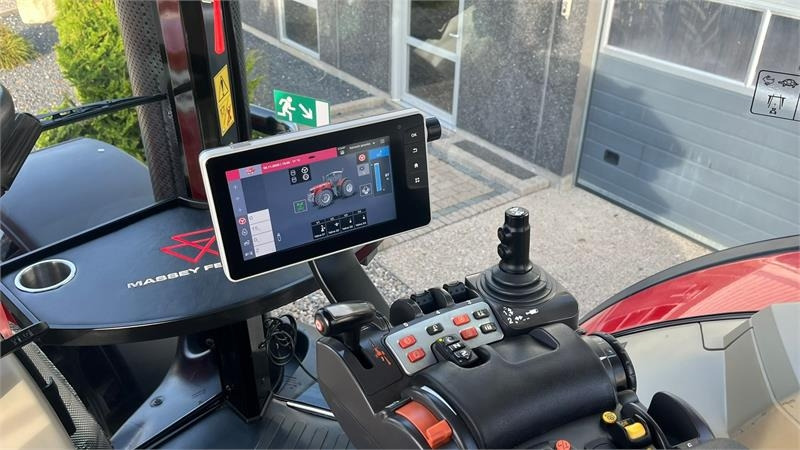 Massey Ferguson 8730S Dyna VT Velholdt traktor - Tractor: foto 3 Massey Ferguson 8730S Dyna VT Velholdt traktor - Tractor: foto 3