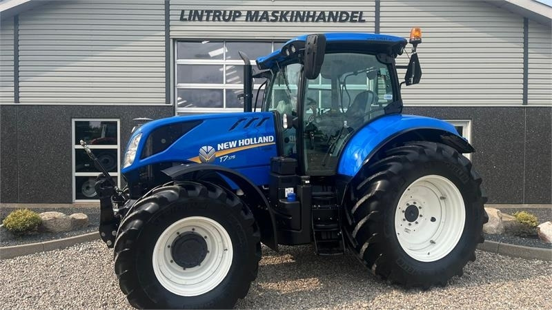 New Holland T7.175 RangeCommand med frontlift. Meget velholdt  - Tractor: foto 1 New Holland T7.175 RangeCommand med frontlift. Meget velholdt  - Tractor: foto 1
