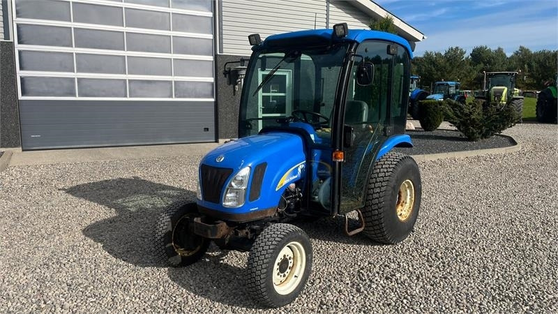 New Holland TC35DA Hydrostat  - Tractor: foto 2 New Holland TC35DA Hydrostat  - Tractor: foto 2