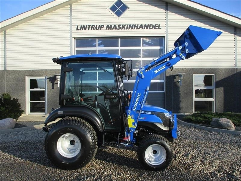 Tractor Solis 26 HST Med kabine, Turf hjul og frontlæsser.: foto 14