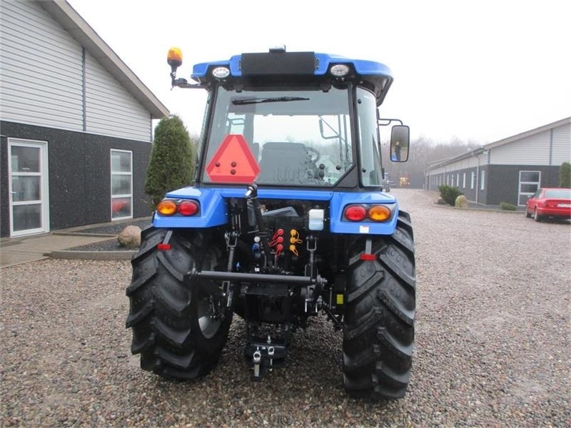 Tractor Solis 60 Med frontlift og frontPTO: foto 17