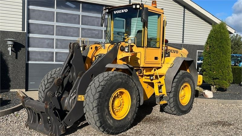 Volvo L70E Med hurtigskift og centralsmørring - Cargadora de ruedas: foto 2 Volvo L70E Med hurtigskift og centralsmørring - Cargadora de ruedas: foto 2