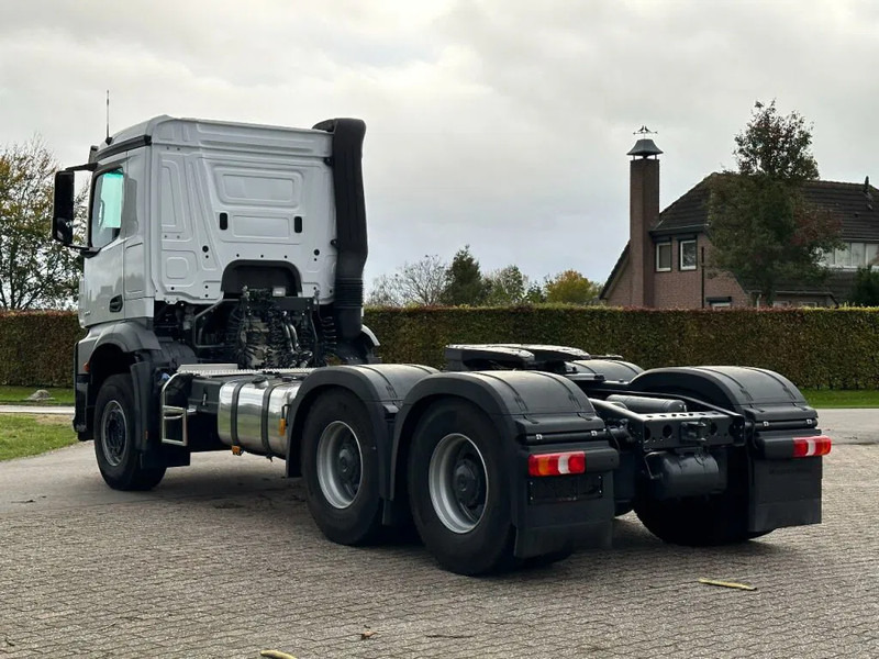 Mercedes-Benz Arocs 3351 6x4 LS!! TRK 180ton!!UNUSED!!TURBO RETARDER!!BELGIUM TRUCK!! - Cabeza tractora: foto 5 Mercedes-Benz Arocs 3351 6x4 LS!! TRK 180ton!!UNUSED!!TURBO RETARDER!!BELGIUM TRUCK!! - Cabeza tractora: foto 5