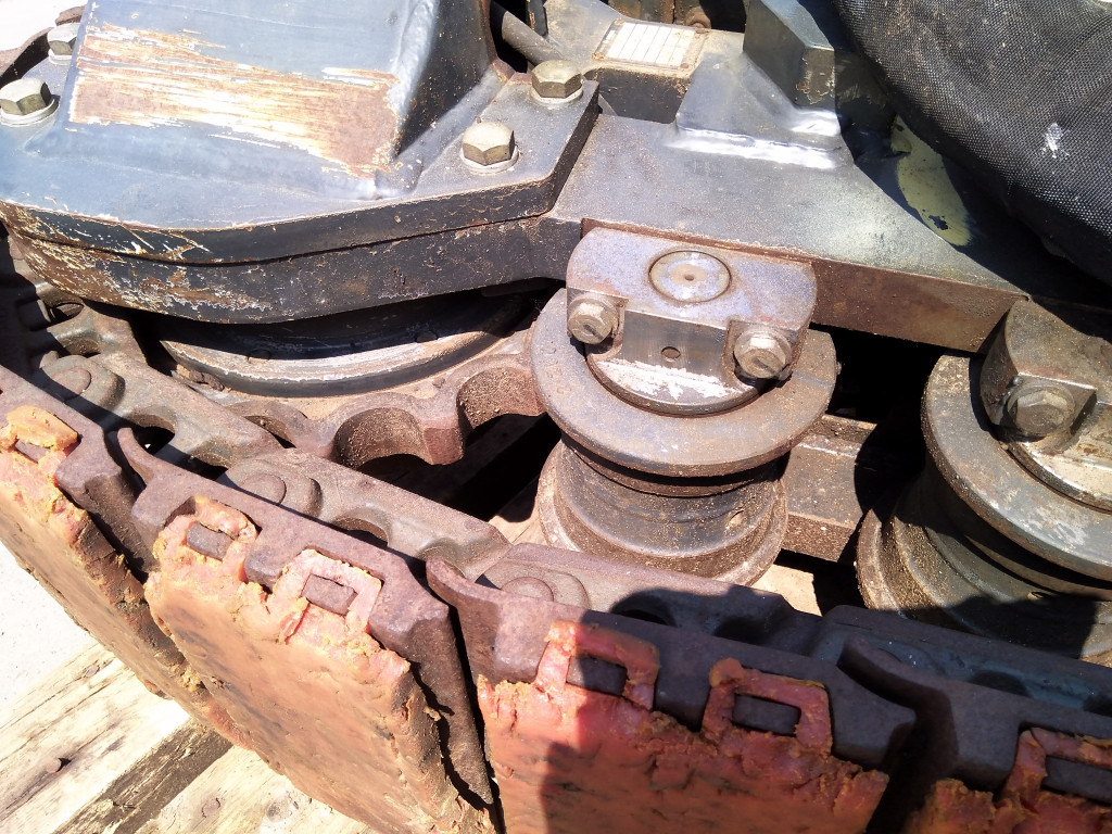 Bomag BM1200-35 - - Piezas del tren de rodaje para Maquinaria de construcción: foto 4 Bomag BM1200-35 - - Piezas del tren de rodaje para Maquinaria de construcción: foto 4