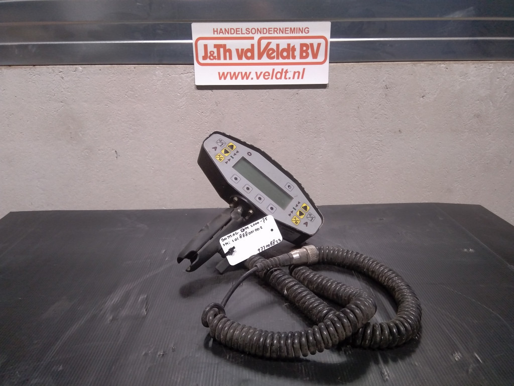 Bomag BM2000-75 - - Salpicadero para Maquinaria de construcción: foto 1 Bomag BM2000-75 - - Salpicadero para Maquinaria de construcción: foto 1