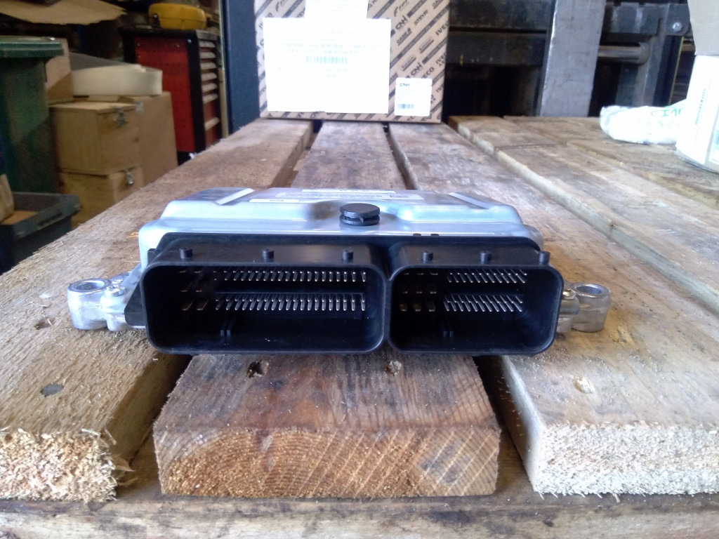 Case 91808314 - Unidad de control para Maquinaria de construcción: foto 2 Case 91808314 - Unidad de control para Maquinaria de construcción: foto 2