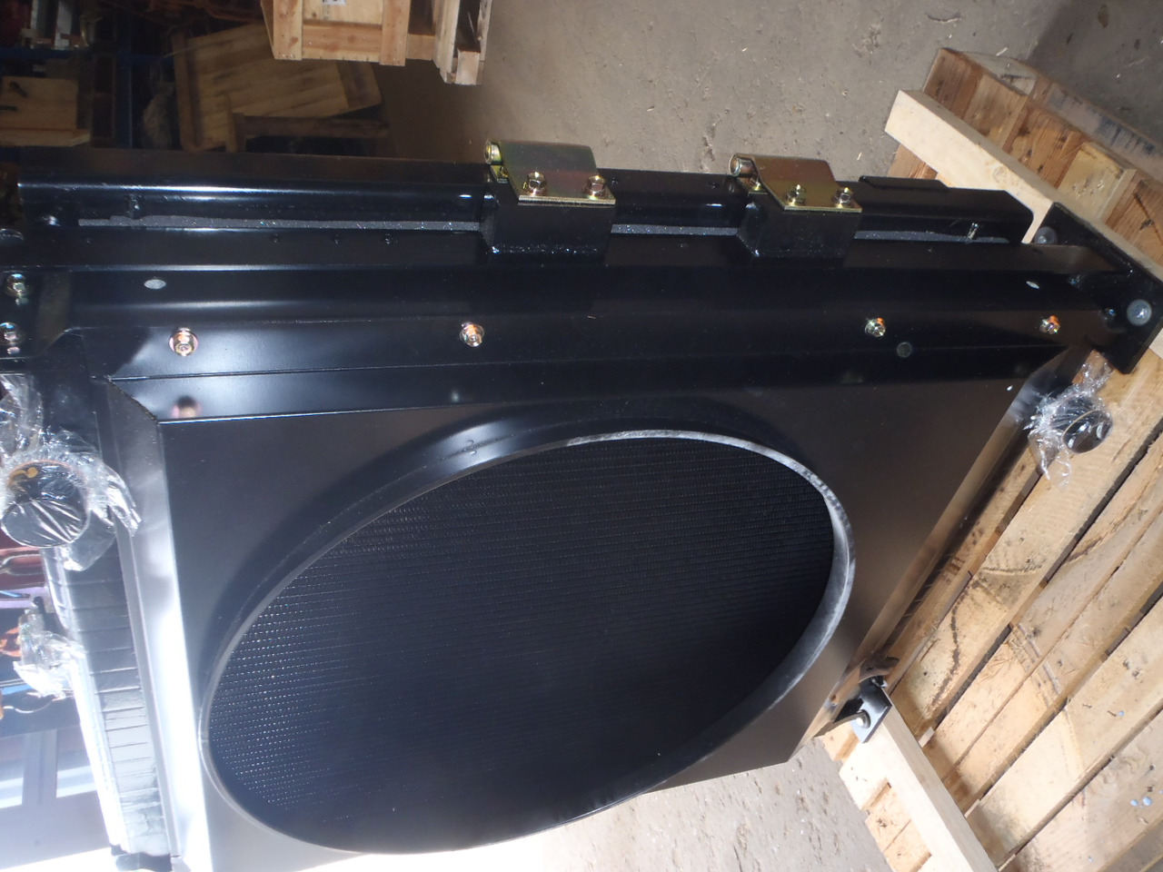 Case LN00046 - LN004530 - Radiador para Maquinaria de construcción: foto 4 Case LN00046 - LN004530 - Radiador para Maquinaria de construcción: foto 4