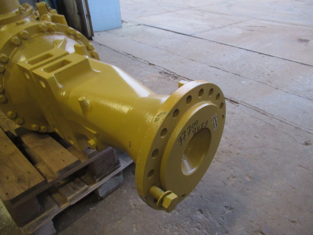 Caterpillar 1267843 - Eje delantero para Maquinaria de construcción: foto 3 Caterpillar 1267843 - Eje delantero para Maquinaria de construcción: foto 3