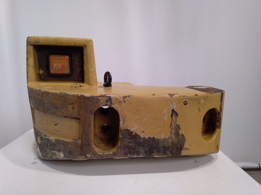 Caterpillar 2657605 - Contrapeso para Maquinaria de construcción: foto 1 Caterpillar 2657605 - Contrapeso para Maquinaria de construcción: foto 1