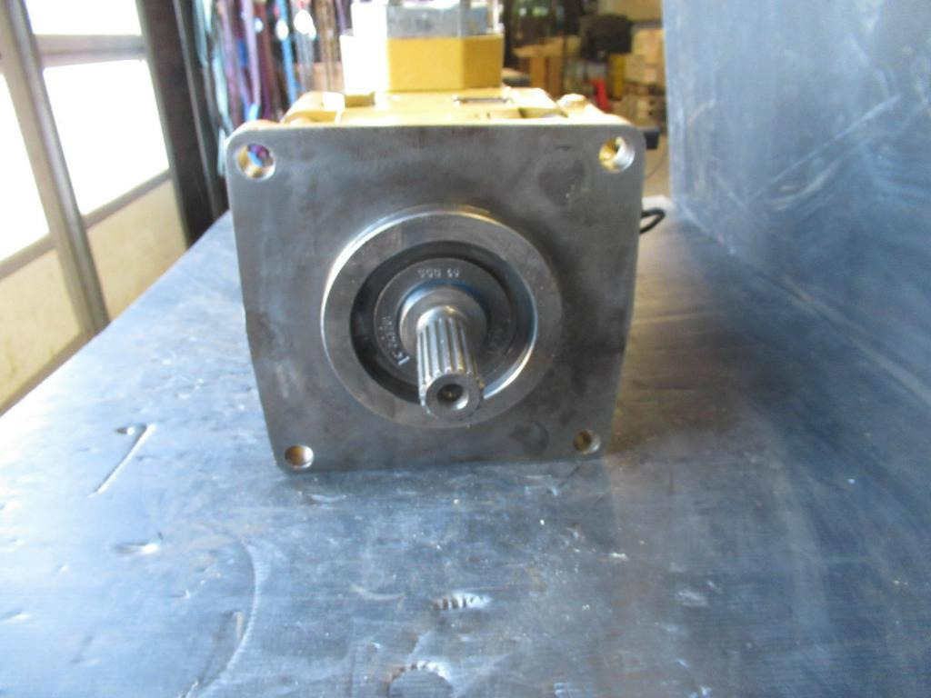 Caterpillar 2959677 - Bomba hidráulica para Maquinaria de construcción: foto 3 Caterpillar 2959677 - Bomba hidráulica para Maquinaria de construcción: foto 3