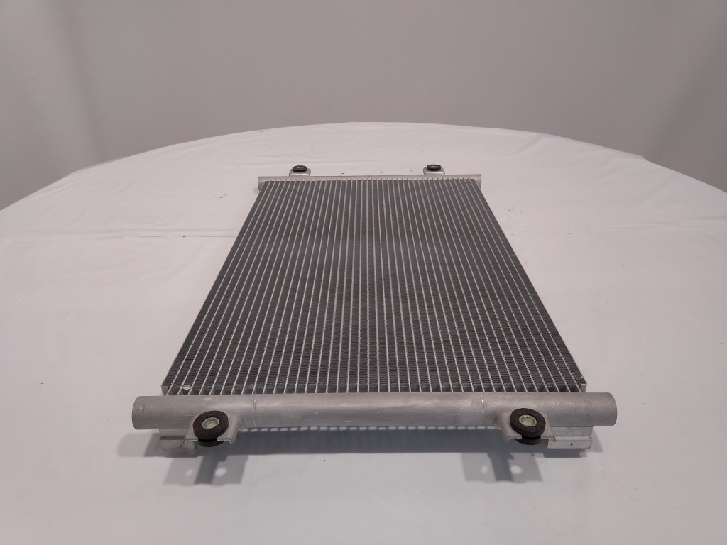 Caterpillar 3468044 - Pieza de aire acondicionado para Maquinaria de construcción: foto 2 Caterpillar 3468044 - Pieza de aire acondicionado para Maquinaria de construcción: foto 2