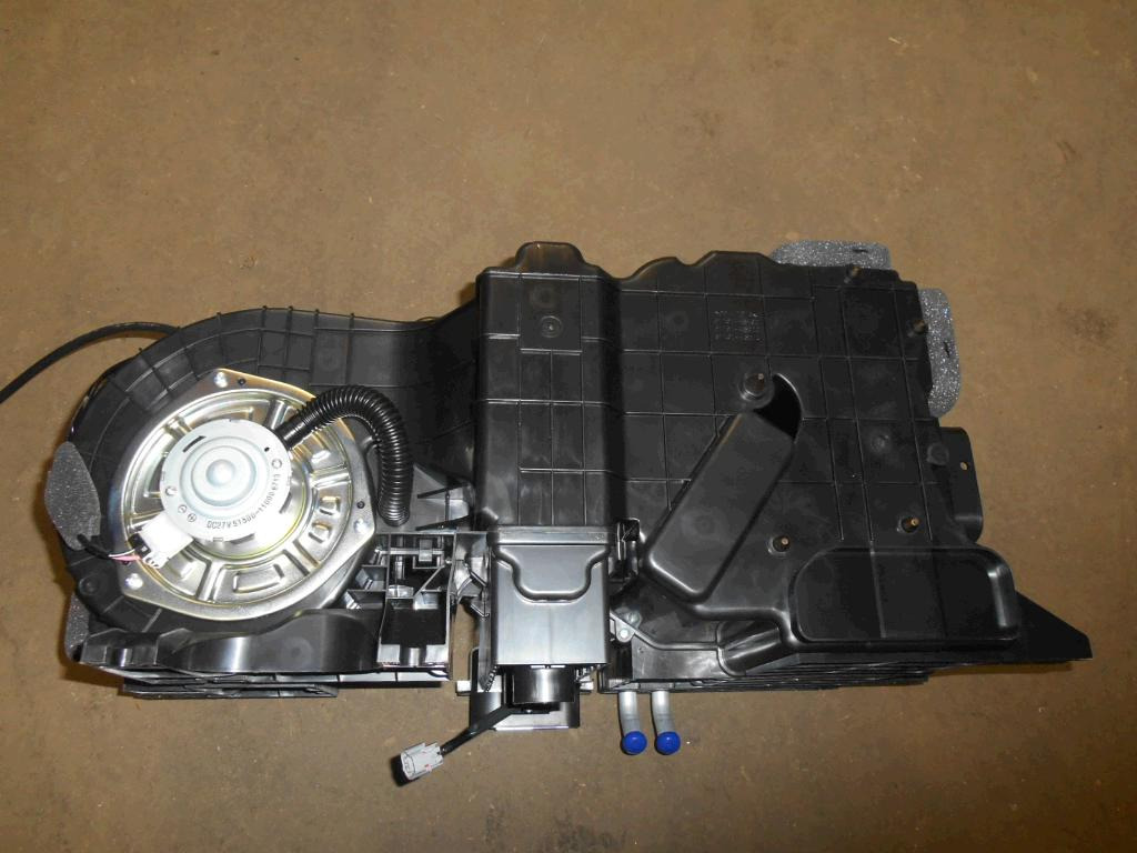 Caterpillar 3639493 - Pieza de aire acondicionado para Maquinaria de construcción: foto 5 Caterpillar 3639493 - Pieza de aire acondicionado para Maquinaria de construcción: foto 5