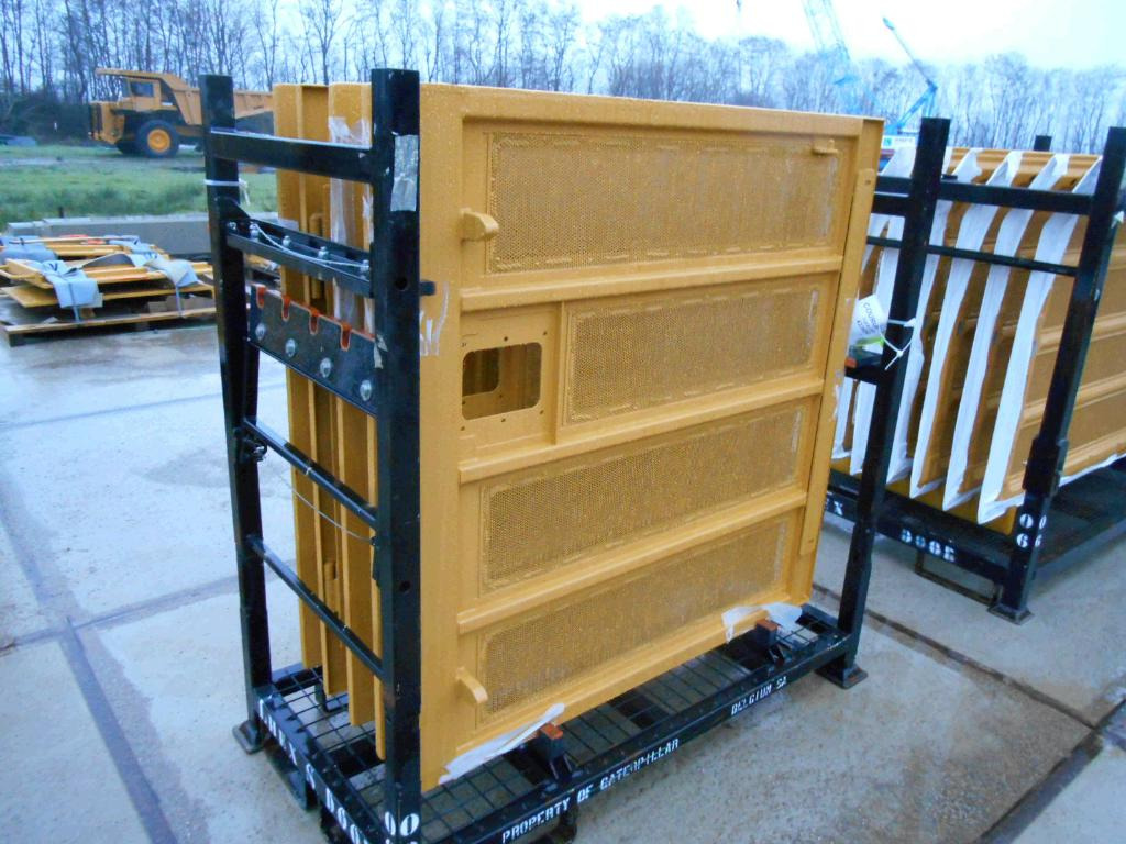 Caterpillar 4336242 - - Puerta y piezas para Maquinaria de construcción: foto 3 Caterpillar 4336242 - - Puerta y piezas para Maquinaria de construcción: foto 3