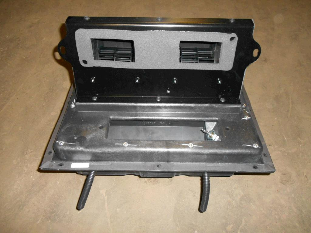 Caterpillar 4377412 - 3697707 - Pieza de aire acondicionado para Maquinaria de construcción: foto 1 Caterpillar 4377412 - 3697707 - Pieza de aire acondicionado para Maquinaria de construcción: foto 1