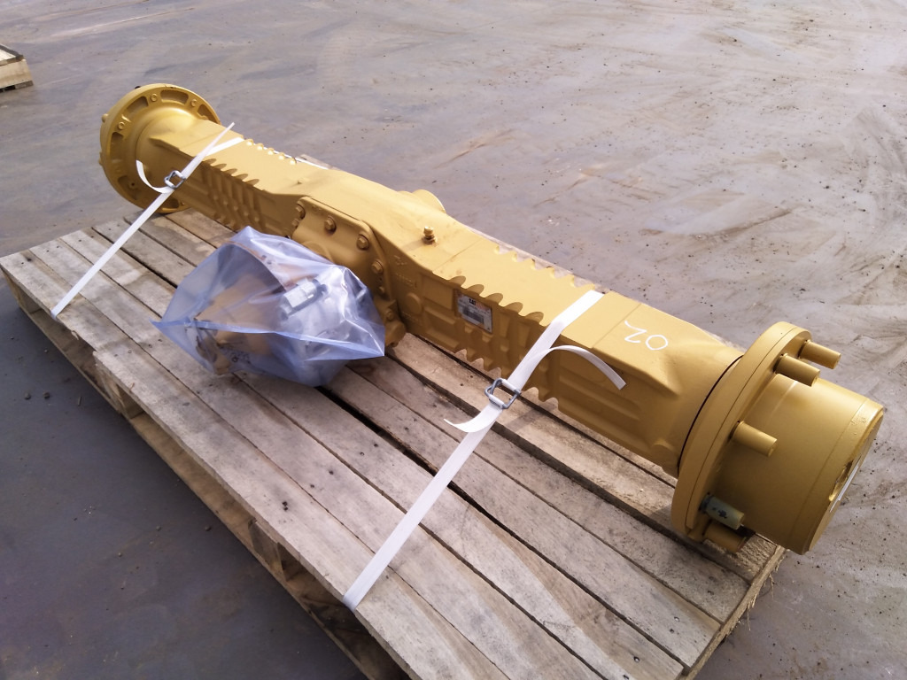 Caterpillar 4454602 - 2628652 - Eje delantero para Maquinaria de construcción: foto 3 Caterpillar 4454602 - 2628652 - Eje delantero para Maquinaria de construcción: foto 3