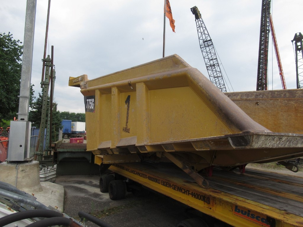 Caterpillar 775G - - Carrocería basculante: foto 4 Caterpillar 775G - - Carrocería basculante: foto 4