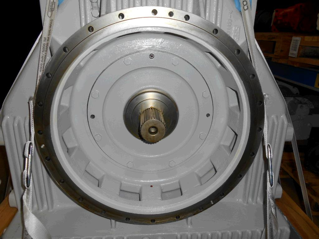 Caterpillar 857984 - 5352543 - Bomba hidráulica para Maquinaria de construcción: foto 5 Caterpillar 857984 - 5352543 - Bomba hidráulica para Maquinaria de construcción: foto 5