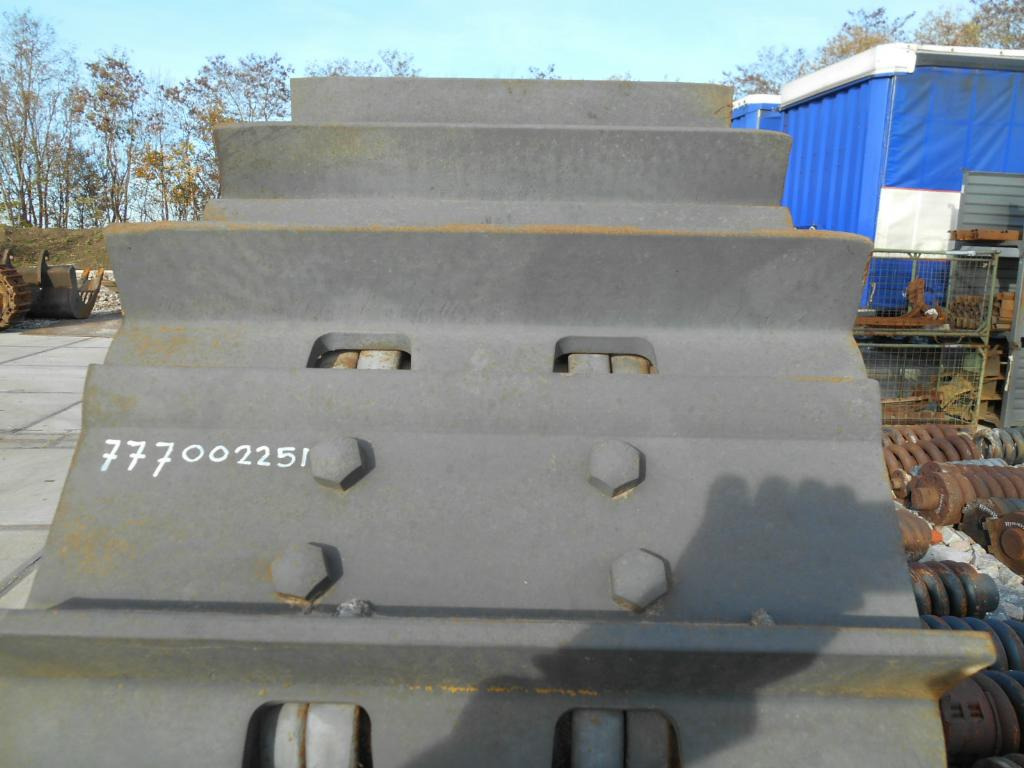 Fiat 70691618 2C - - Oruga para Maquinaria de construcción: foto 3 Fiat 70691618 2C - - Oruga para Maquinaria de construcción: foto 3