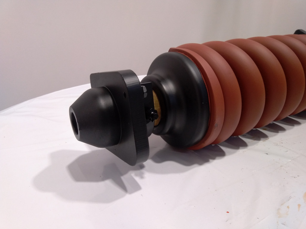 Hitachi 9303132 - 9303131 - Oruga para Maquinaria de construcción: foto 2 Hitachi 9303132 - 9303131 - Oruga para Maquinaria de construcción: foto 2