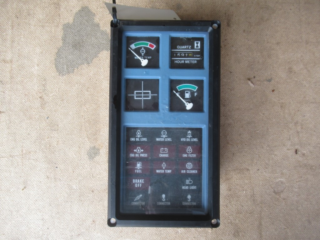 Hitachi KH150-3 - - Salpicadero para Maquinaria de construcción: foto 1 Hitachi KH150-3 - - Salpicadero para Maquinaria de construcción: foto 1