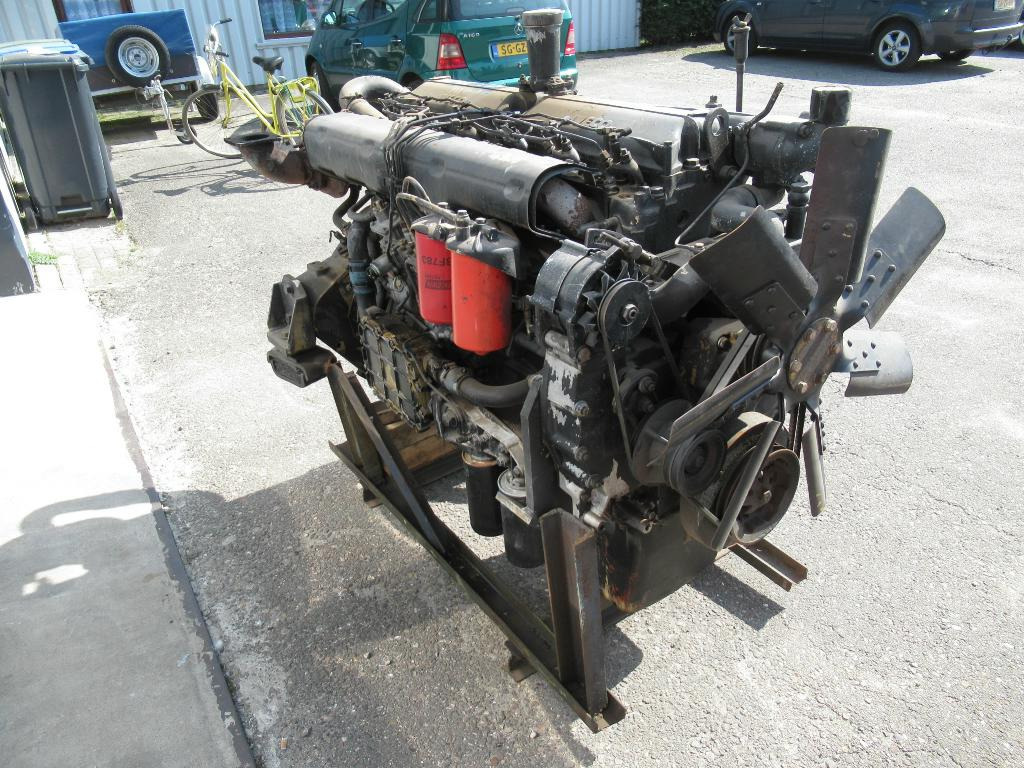 Iveco 8215.22*400 - - Motor para Maquinaria de construcción: foto 3 Iveco 8215.22*400 - - Motor para Maquinaria de construcción: foto 3