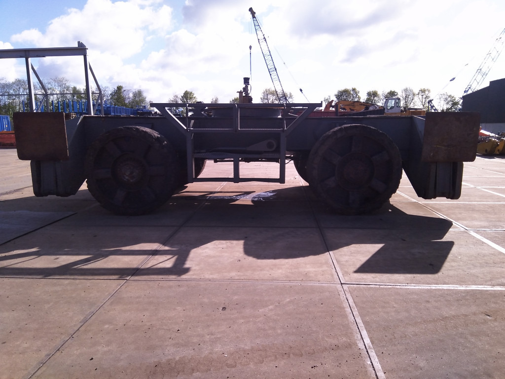 Liebherr A954B - - Piezas del tren de rodaje para Maquinaria de construcción: foto 3 Liebherr A954B - - Piezas del tren de rodaje para Maquinaria de construcción: foto 3