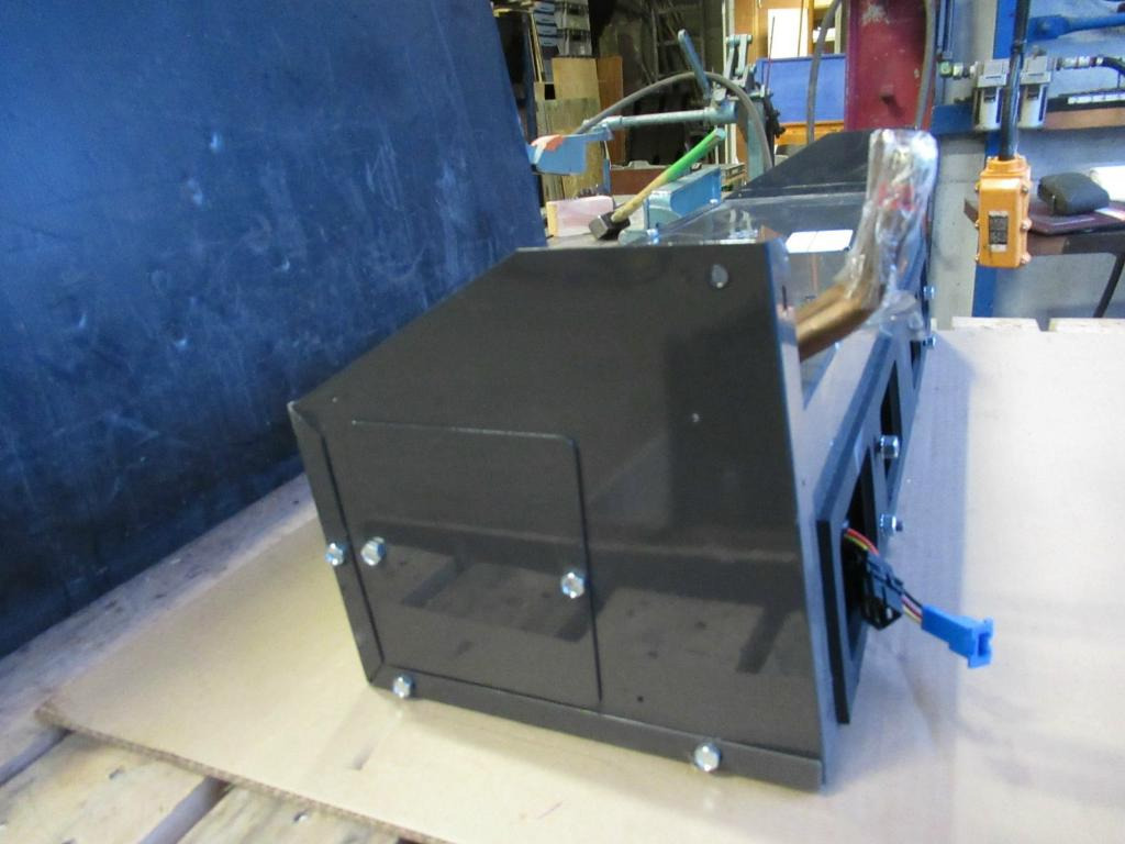 New Holland 87026823 - 87520844 - Calefacción/ Ventilación para Maquinaria agrícola: foto 3 New Holland 87026823 - 87520844 - Calefacción/ Ventilación para Maquinaria agrícola: foto 3