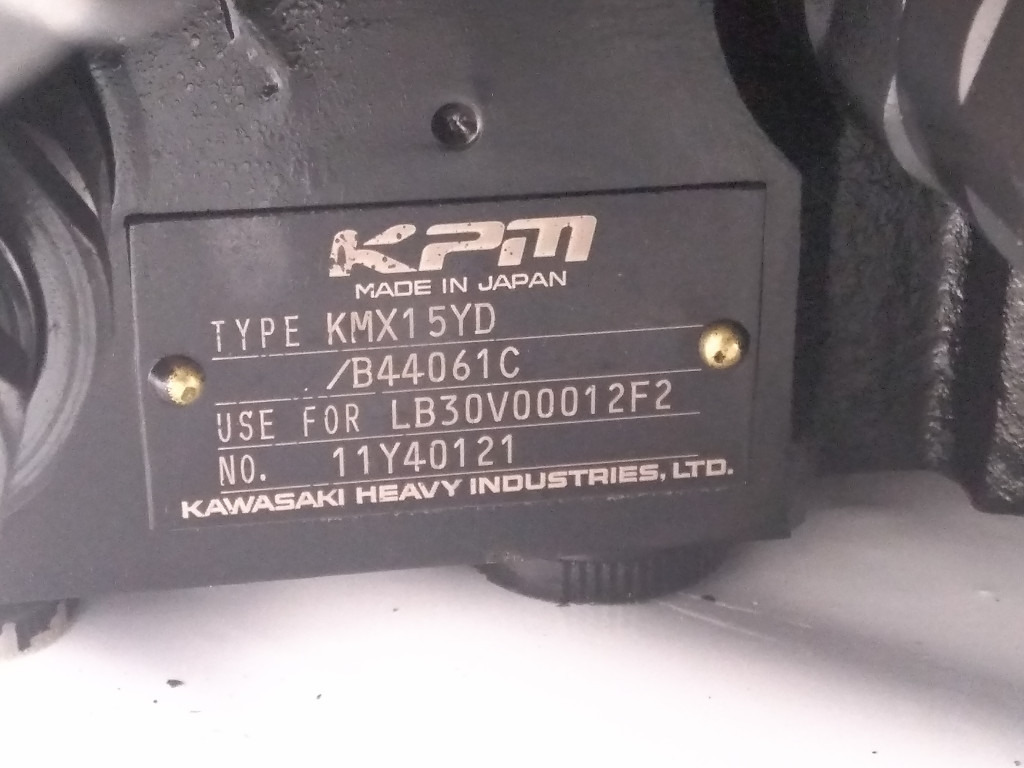 New Holland LB30V00012F2 - KMX15YD/B44061C - Válvula hidráulica para Maquinaria de construcción: foto 1 New Holland LB30V00012F2 - KMX15YD/B44061C - Válvula hidráulica para Maquinaria de construcción: foto 1