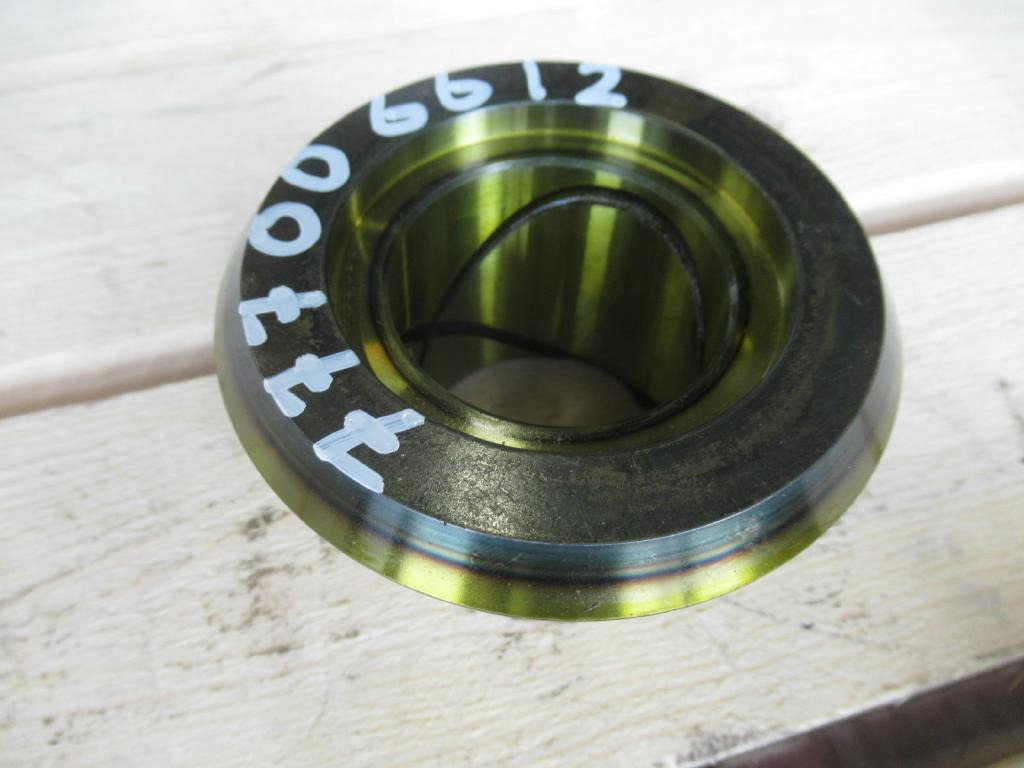 New Holland YT12B01118P1 - Pistones/ Anillos/ Bujes para Maquinaria de construcción: foto 2 New Holland YT12B01118P1 - Pistones/ Anillos/ Bujes para Maquinaria de construcción: foto 2