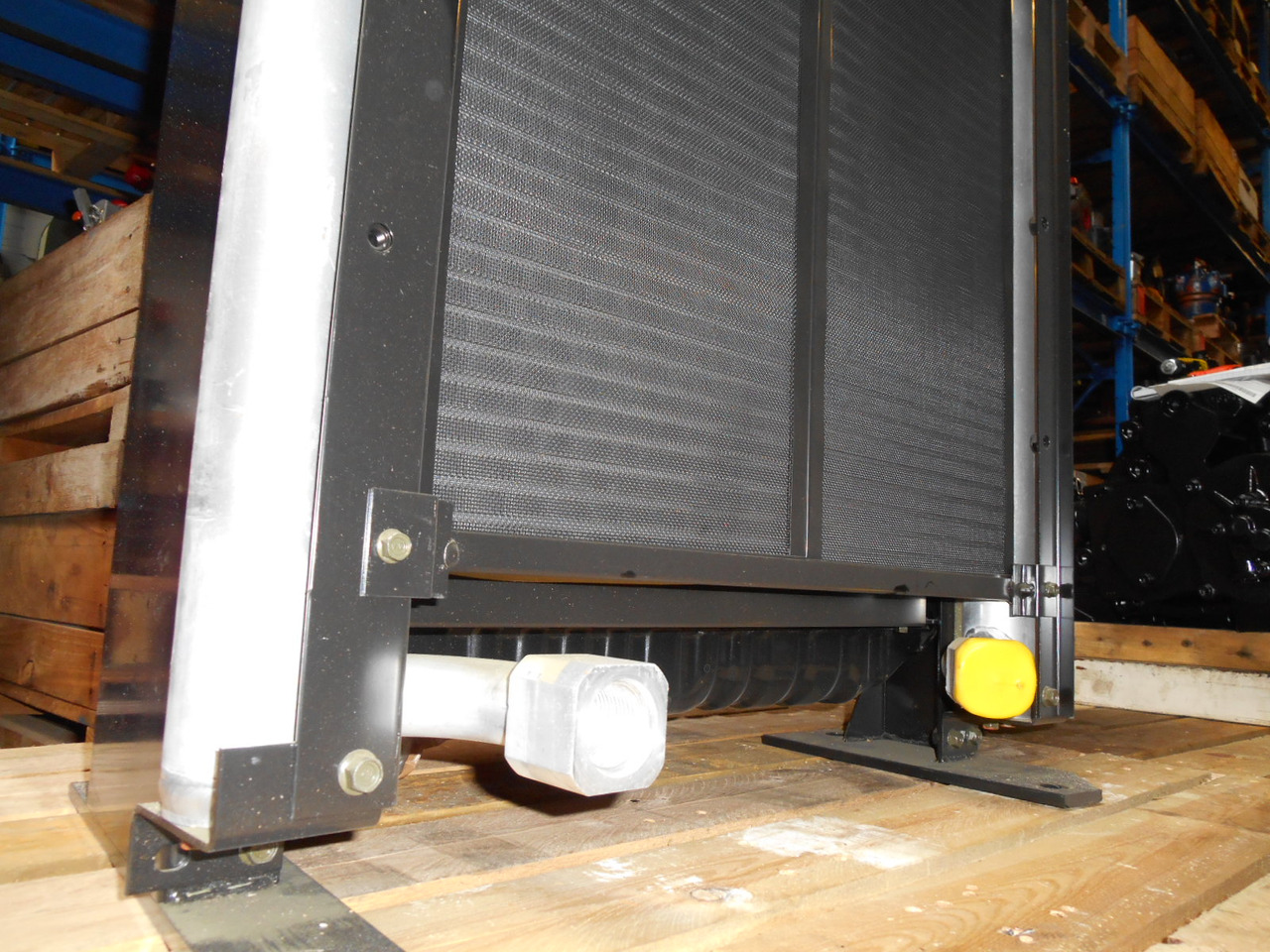 New Holland YY05P00004S010 - Enfriador de aceite para Maquinaria de construcción: foto 4 New Holland YY05P00004S010 - Enfriador de aceite para Maquinaria de construcción: foto 4